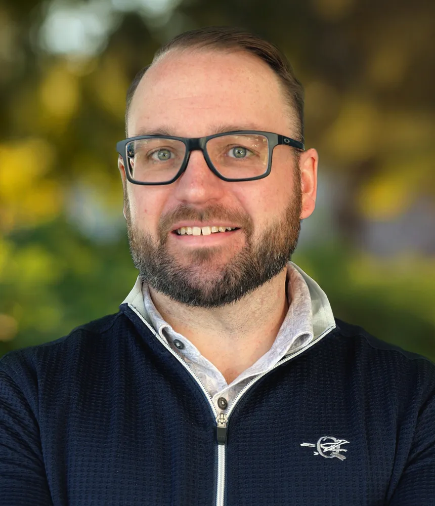 Parker Davidson headshot